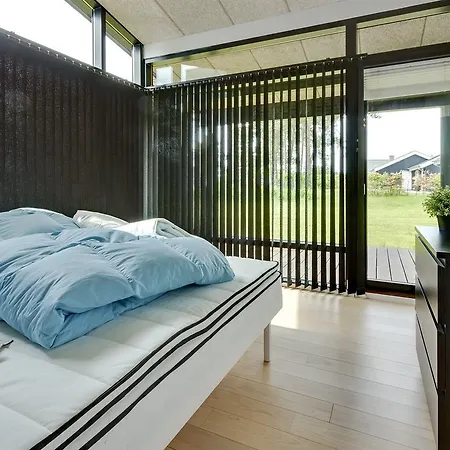 Tatil Evi Three-bedroom Holiday In *